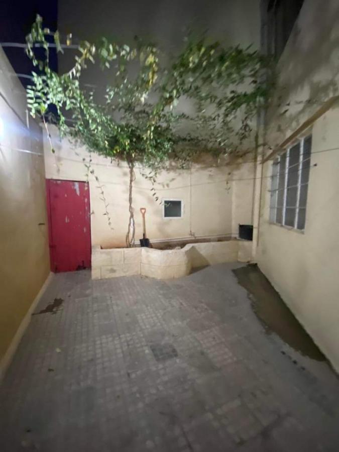 Camag Apartment - Very Close To Airport Birżebbuġa Buitenkant foto