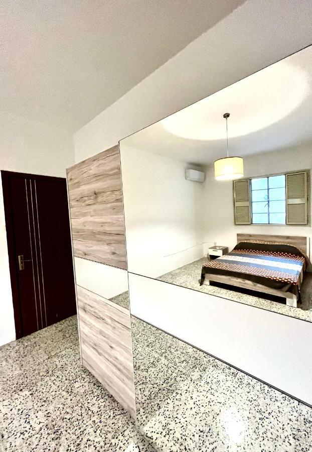 Camag Apartment - Very Close To Airport Birżebbuġa Buitenkant foto